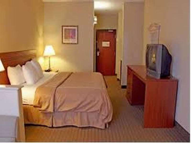 Quality Suites Austin Luaran gambar